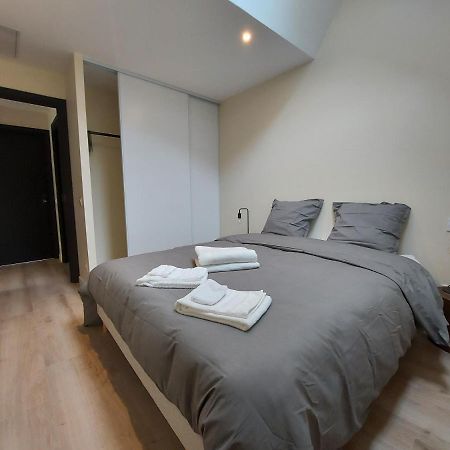 Charmant Et Spacieux Appartement A Quelques Pas Du Lac Duingt Esterno foto