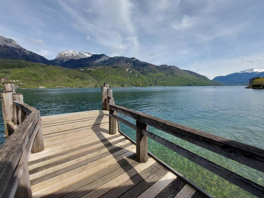 Charmant Et Spacieux Appartement A Quelques Pas Du Lac Duingt Esterno foto