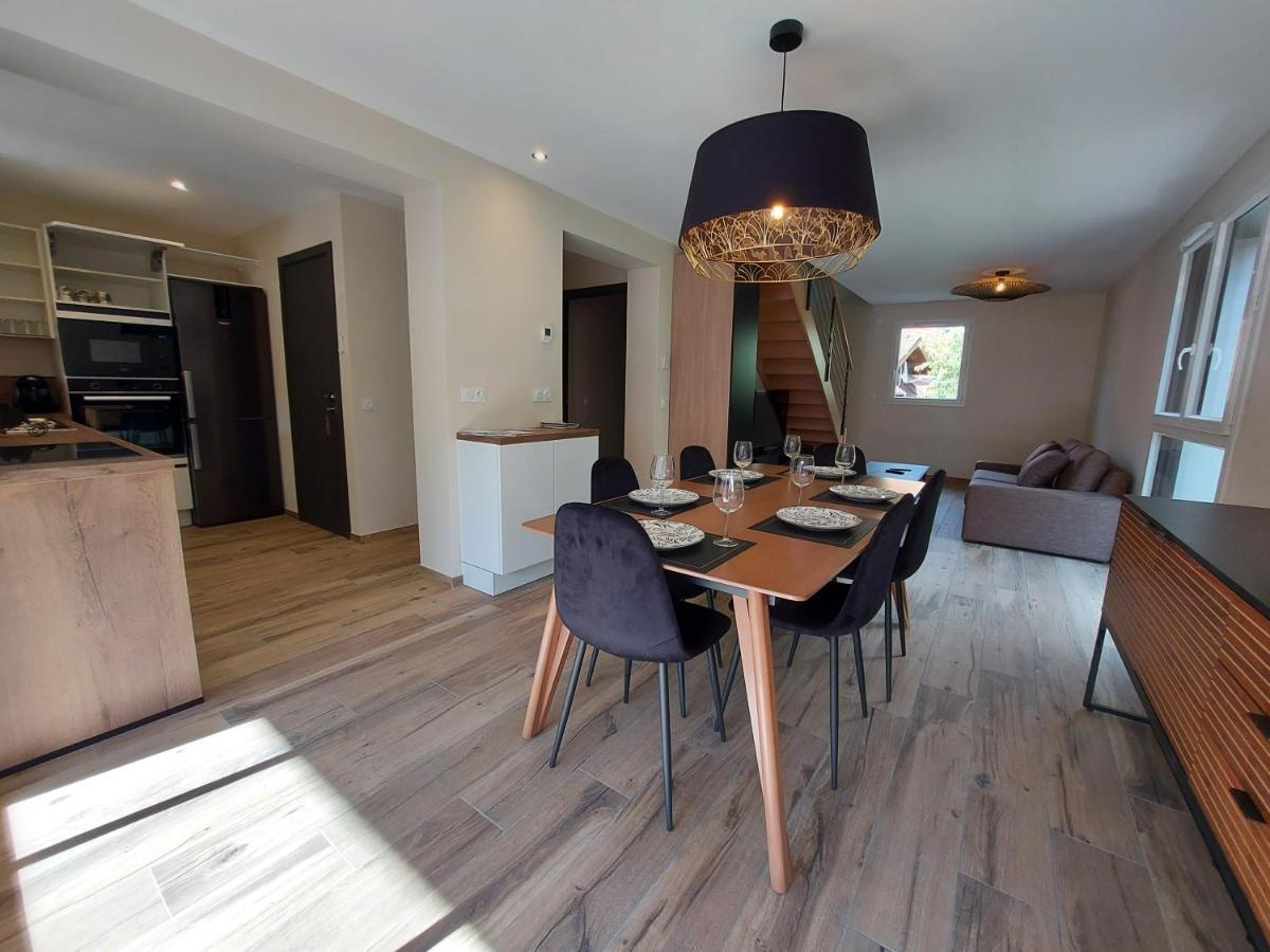 Charmant Et Spacieux Appartement A Quelques Pas Du Lac Duingt Esterno foto